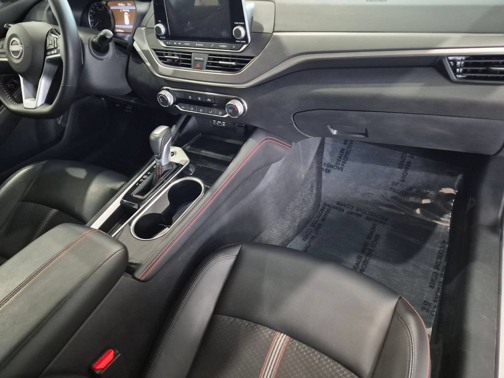 Used 2025 Nissan Altima 2.5 SR FWD image 29