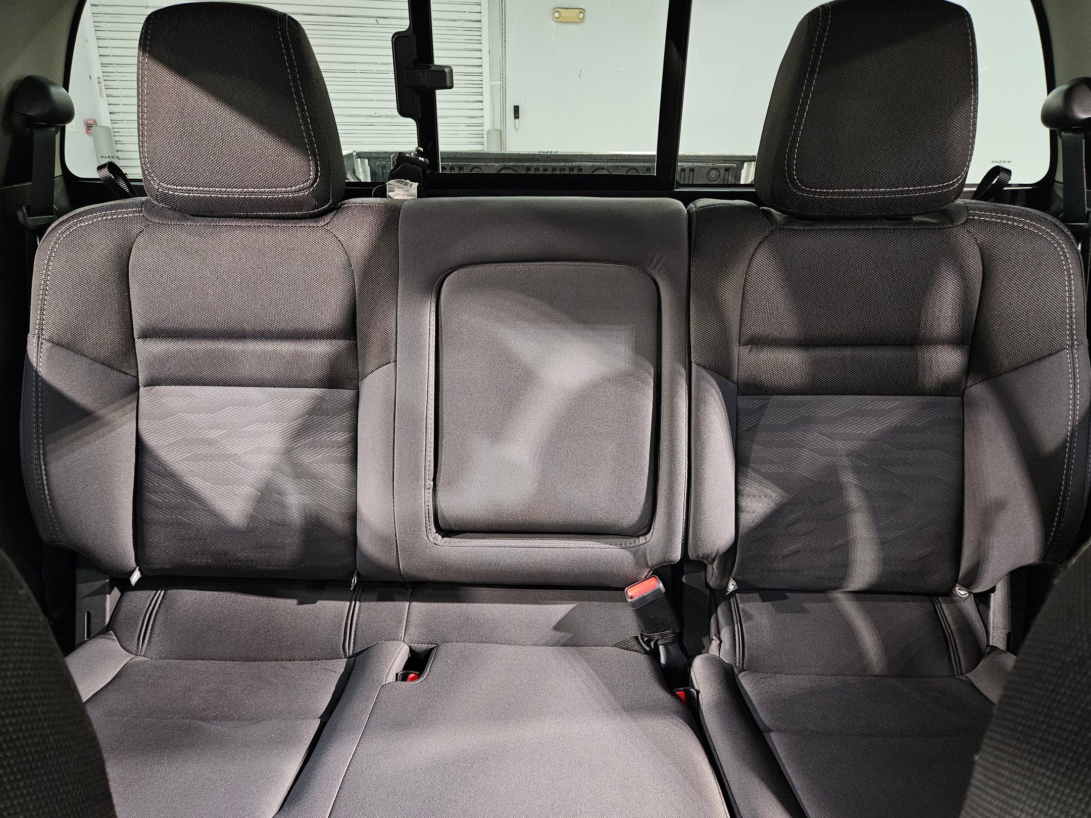 Used 2024 Nissan Frontier SV w/ Technology Package image 13