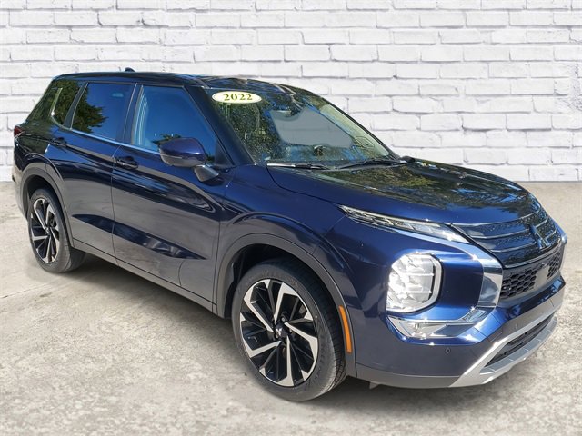 Used 2022 Mitsubishi Outlander SE image 7