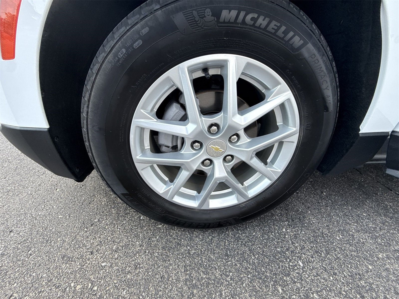 Used 2022 Chevrolet Equinox LS w/ LS Convenience Package image 29