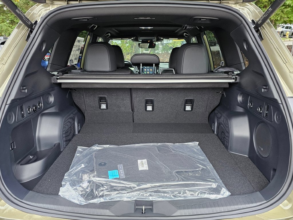 New 2026 Subaru Forester Premium AWD/4WD image 12