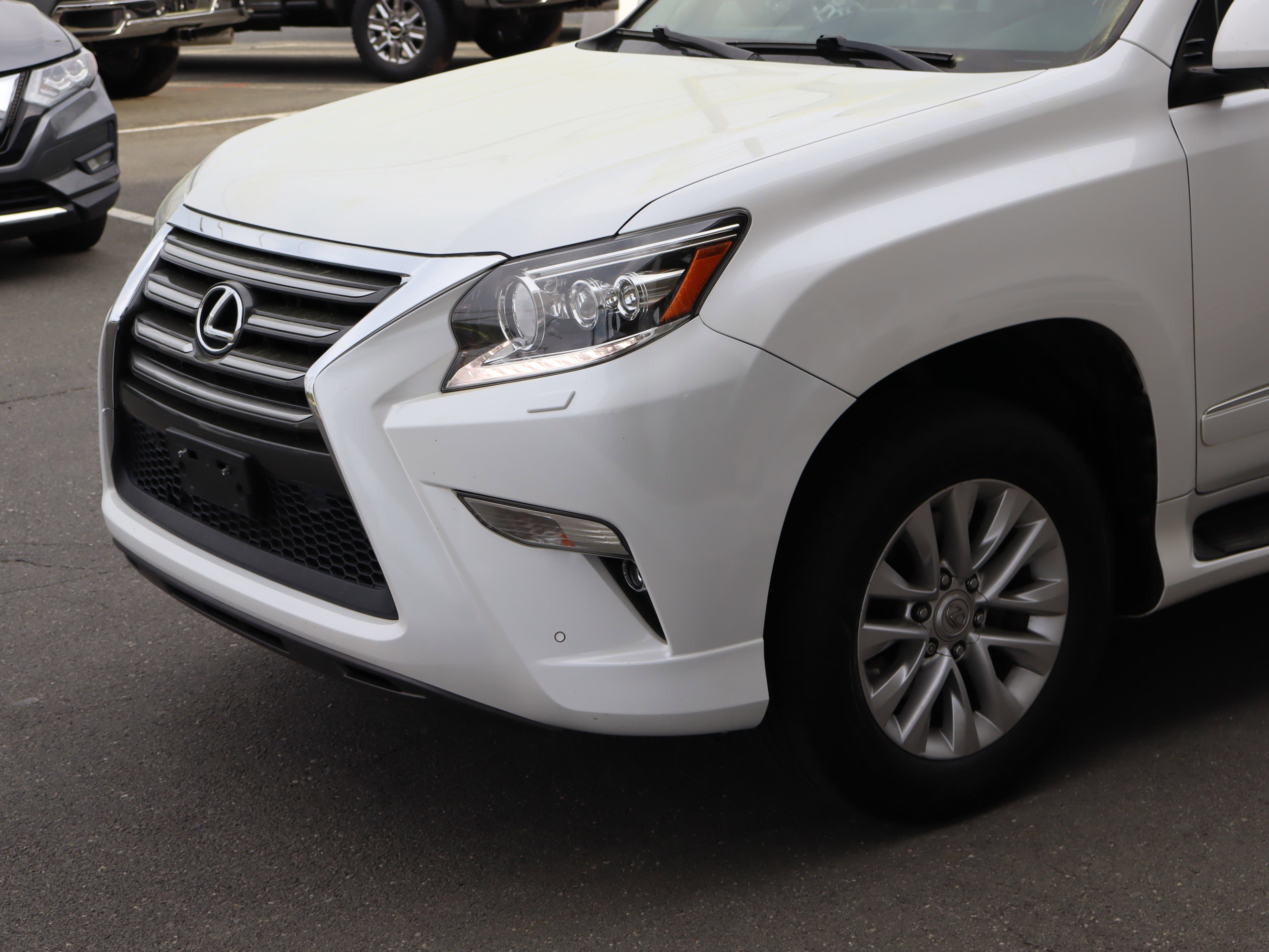 Used 2019 Lexus GX 460 Premium AWD/4WD image 6
