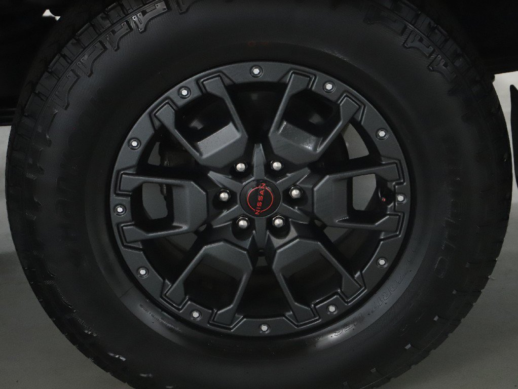 Certified 2023 Nissan Frontier PRO-4X w/ Pro-4X Premium Package AWD/4WD image 41
