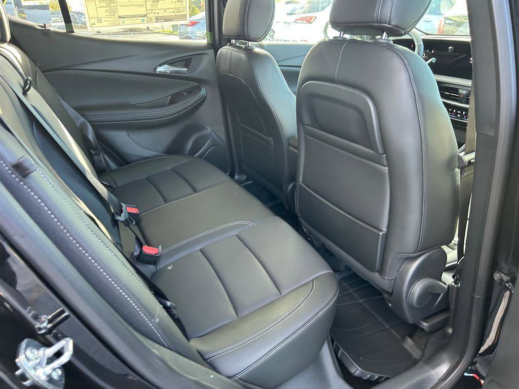 New 2026 Buick Encore GX Avenir w/ Avenir Technology Package image 17