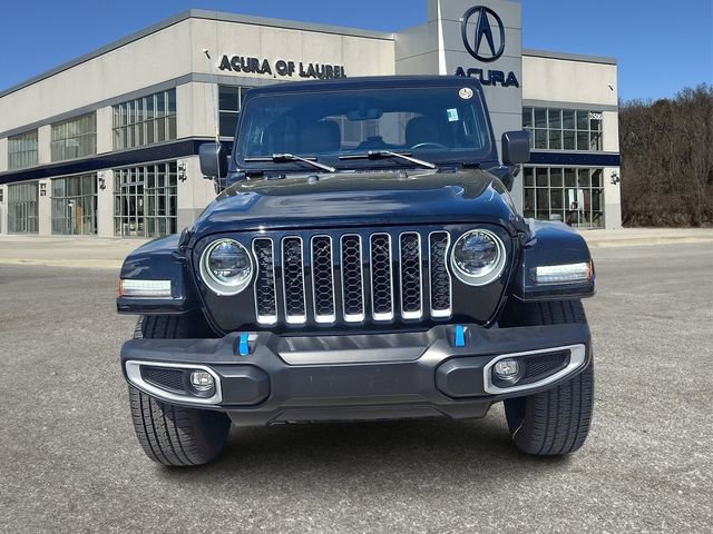 Used 2023 Jeep Wrangler Unlimited Sahara w/ Cold Weather Group image 2