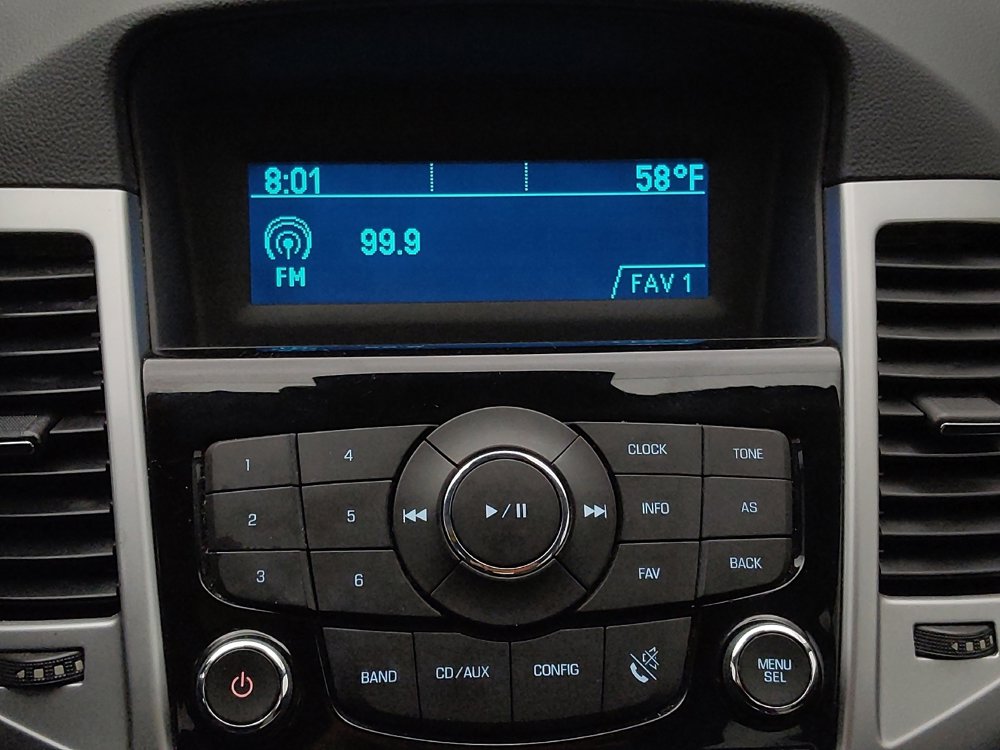 Used 2014 Chevrolet Cruze LS FWD image 25