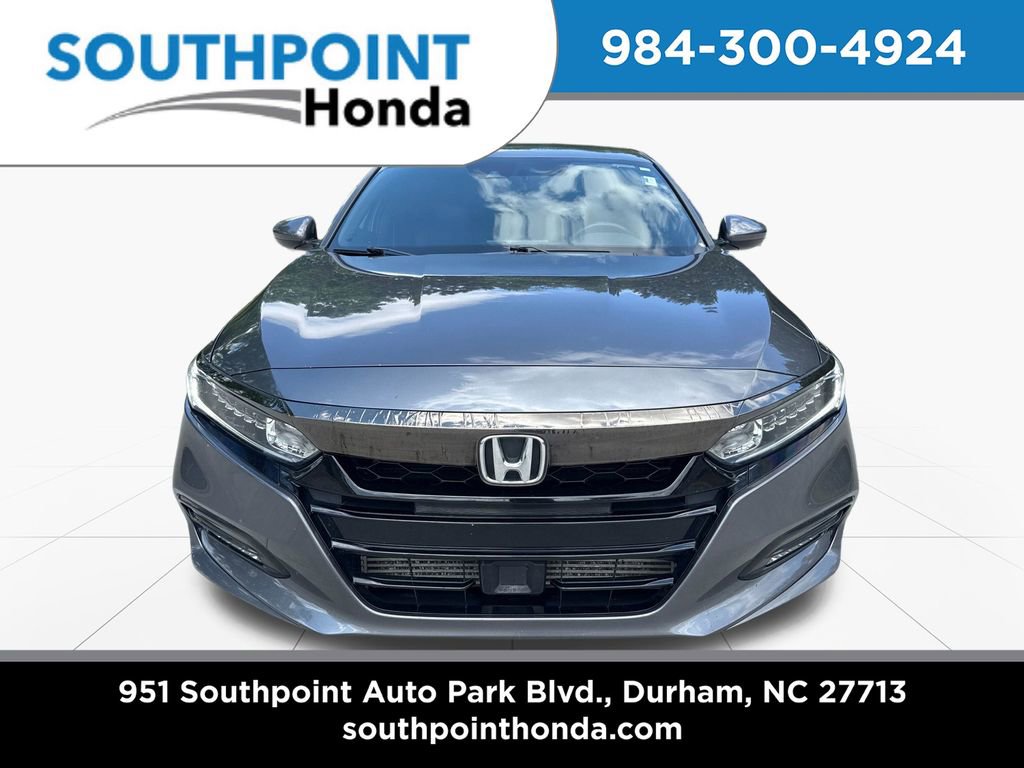Used 2018 Honda Accord Sport image 2