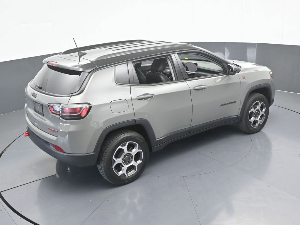 Used 2022 Jeep Compass Trailhawk w/ Trailhawk Elite Group image 48