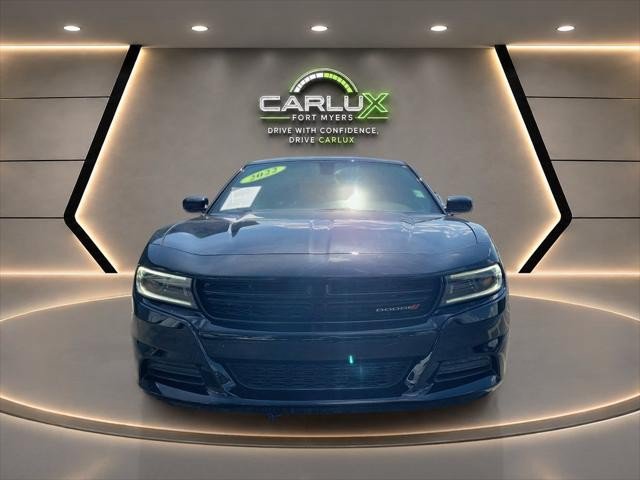 Used 2022 Dodge Charger SXT RWD image 2