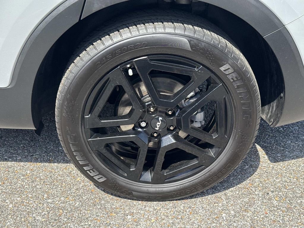 Used 2024 Kia Telluride EX X-Line image 4