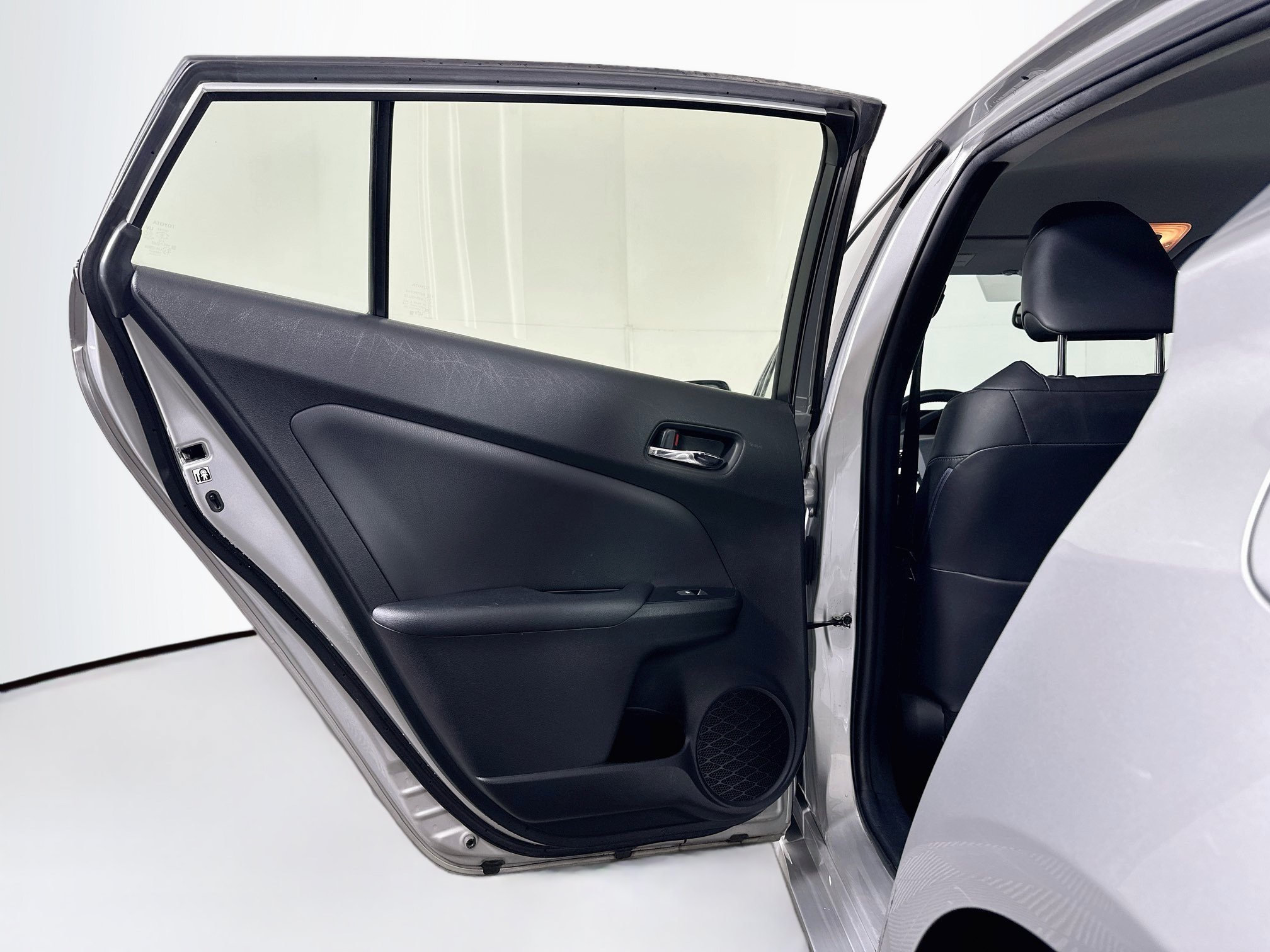 Used 2017 Toyota Prius Four FWD image 25