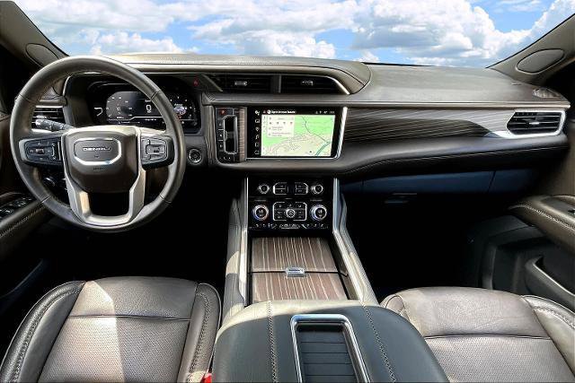 Used 2023 GMC Yukon XL Denali w/ Max Trailering Package image 7