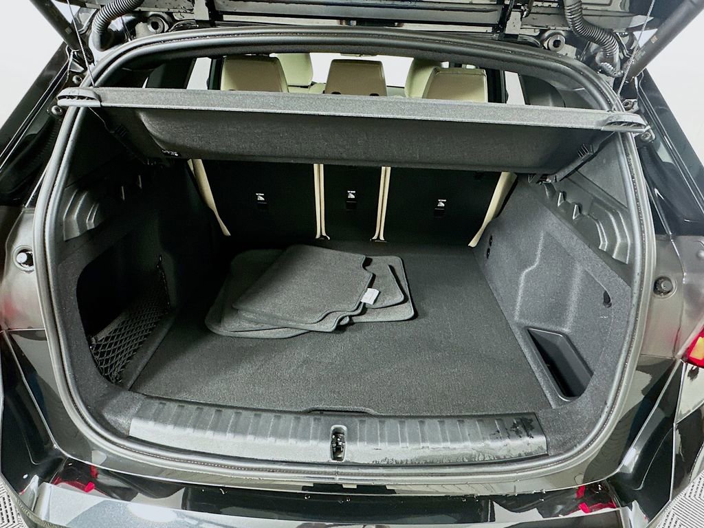 Certified 2025 BMW X1 xDrive28i w/ Premium Package image 26