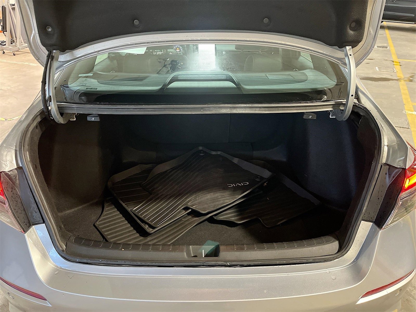 Used 2025 Honda Civic Sport Touring image 27