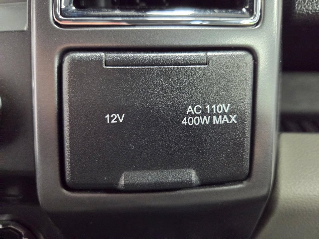 Used 2018 Ford F150 XLT w/ Equipment Group 302A Luxury AWD/4WD image 33