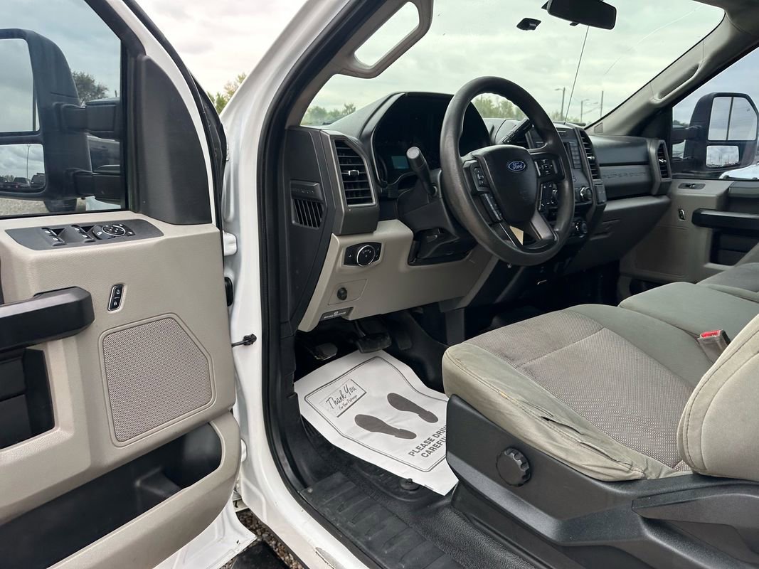 Used 2017 Ford F250 XL w/ Power Equipment Group image 31