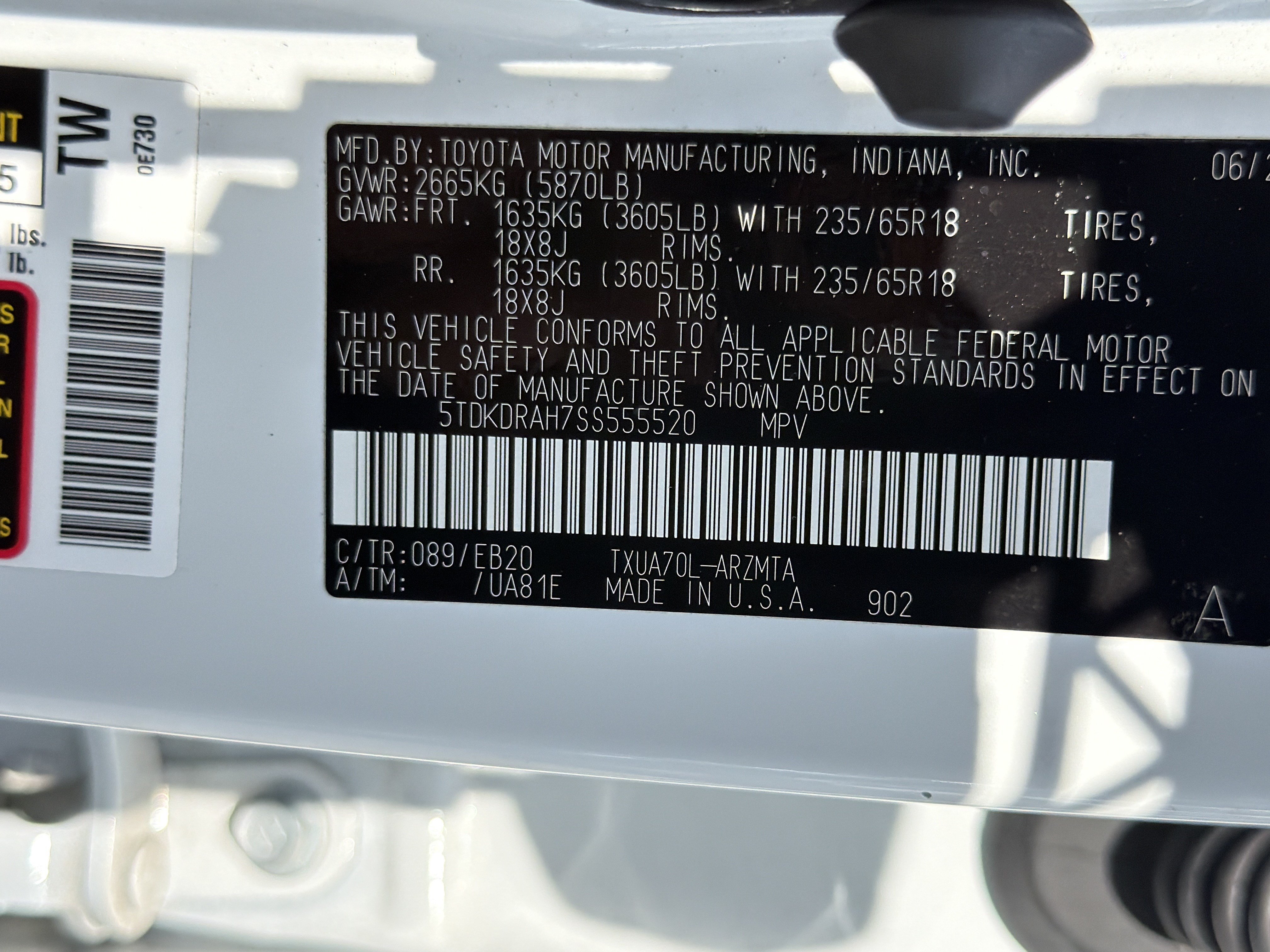 Certified 2025 Toyota Highlander XLE FWD image 34
