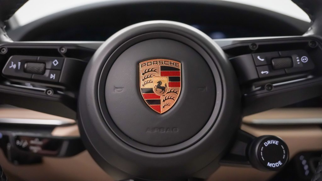 Certified 2022 Porsche 911 Carrera S image 24