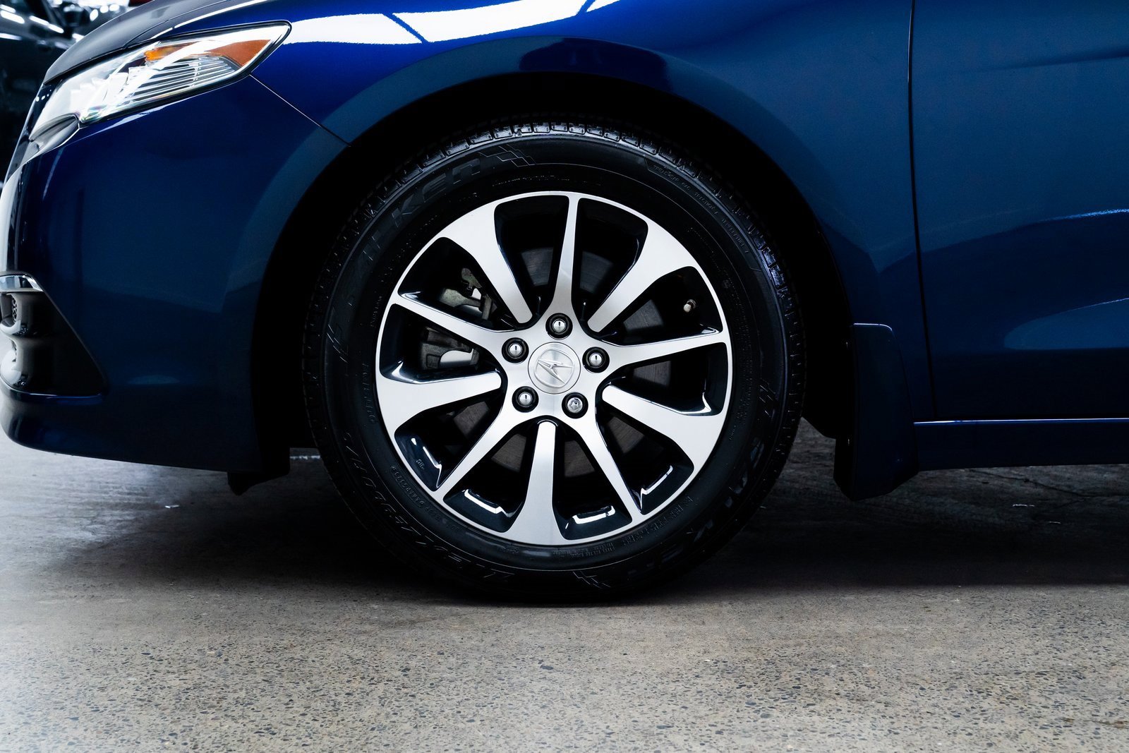 Used 2016 Acura TLX image 7