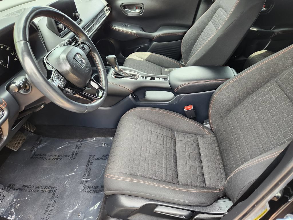 Used 2024 Honda HR-V Sport image 14