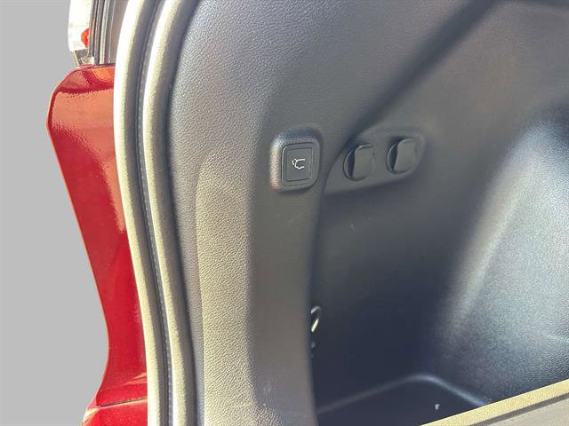 Certified 2021 Jeep Cherokee High Altitude image 14