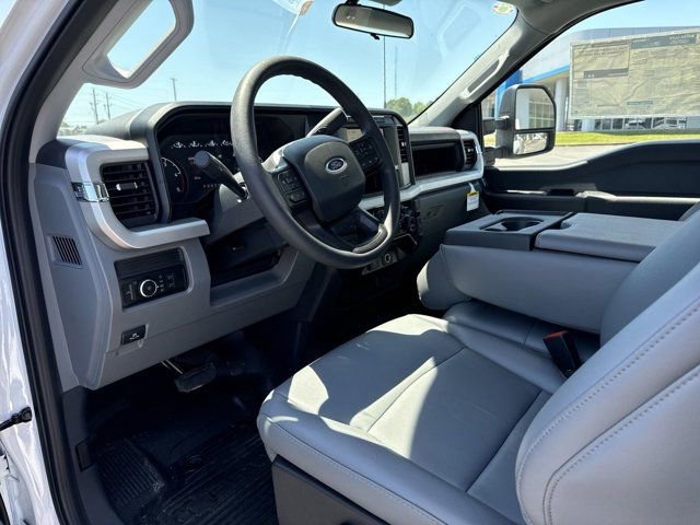 New 2024 Ford F550 2WD Regular Cab Super Duty image 10