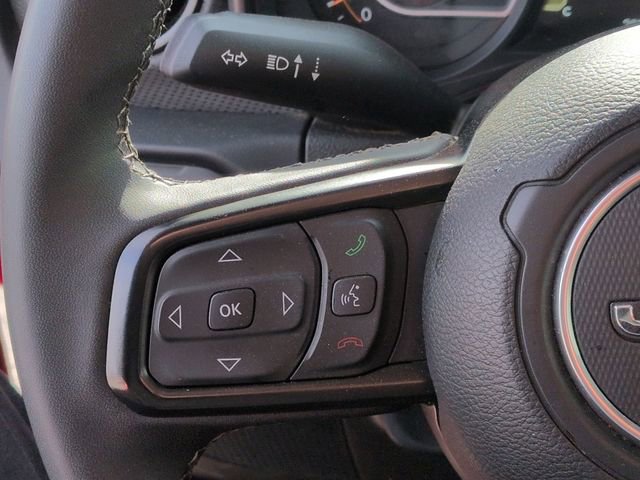 Used 2025 Jeep Wrangler Unlimited Rubicon image 17