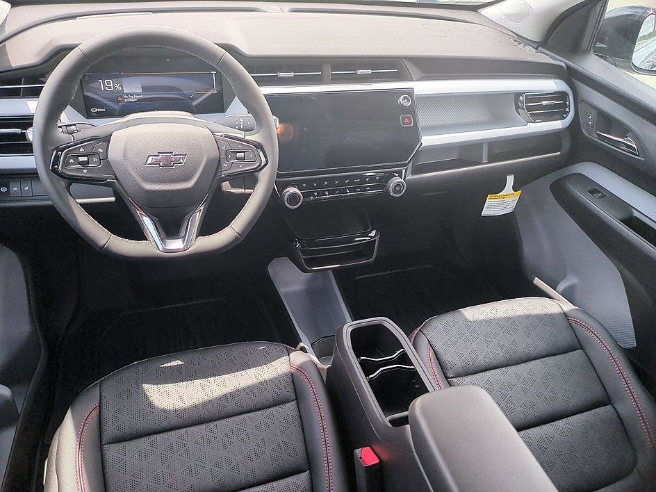 New 2027 Chevrolet Bolt RS FWD image 26
