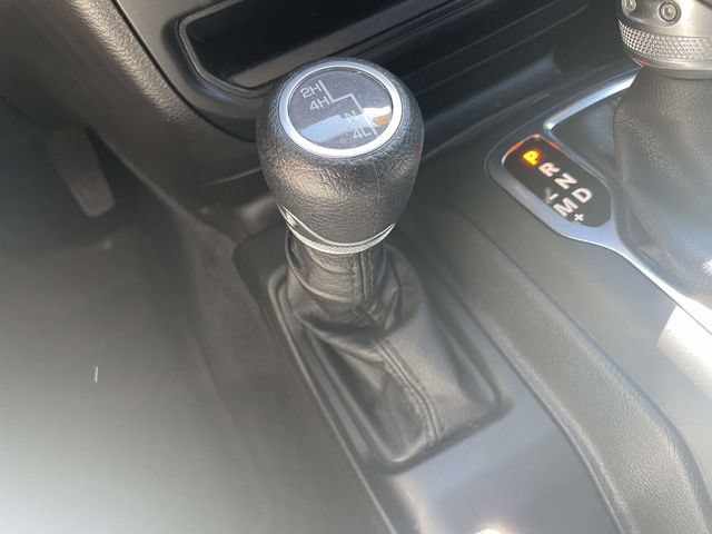 Certified 2023 Jeep Wrangler Sport AWD/4WD image 31