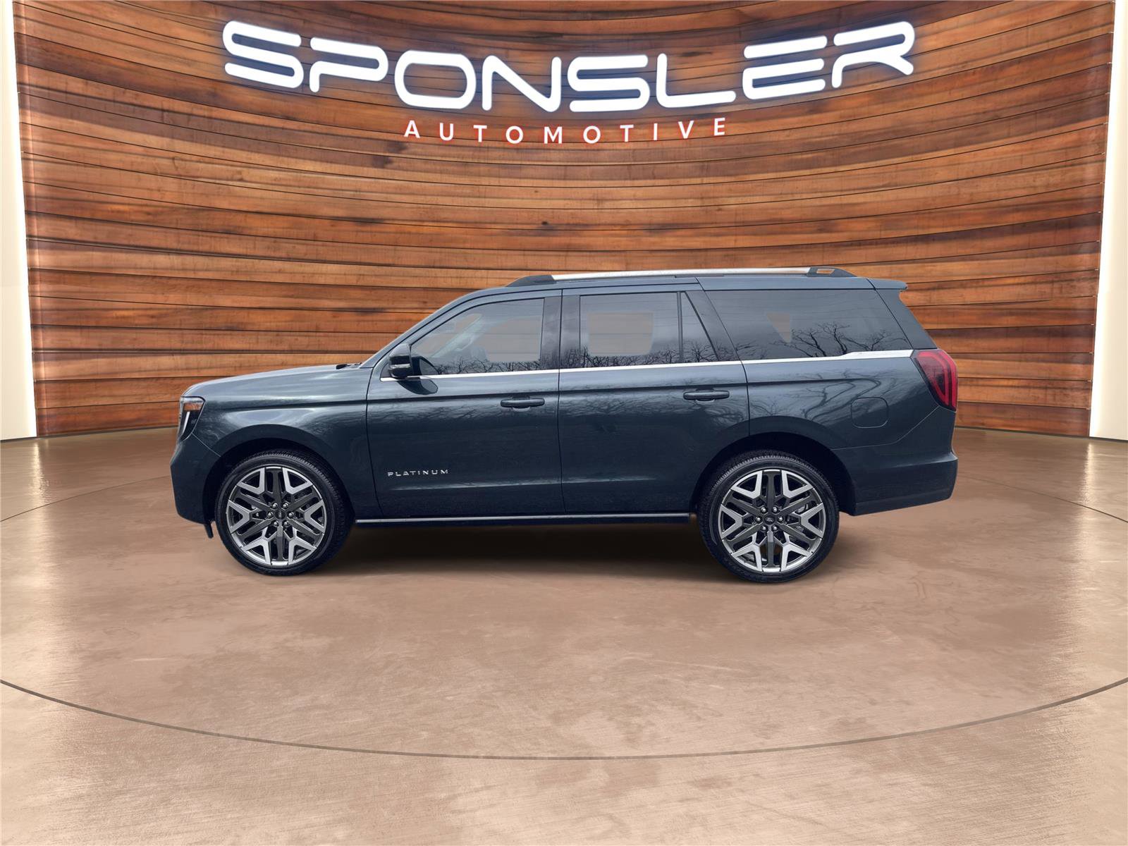 New 2026 Ford Expedition Platinum w/ Platinum Ultimate Package image 2