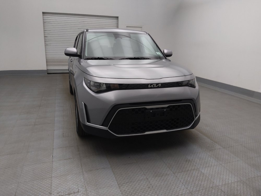 Used 2025 Kia Soul LX image 14