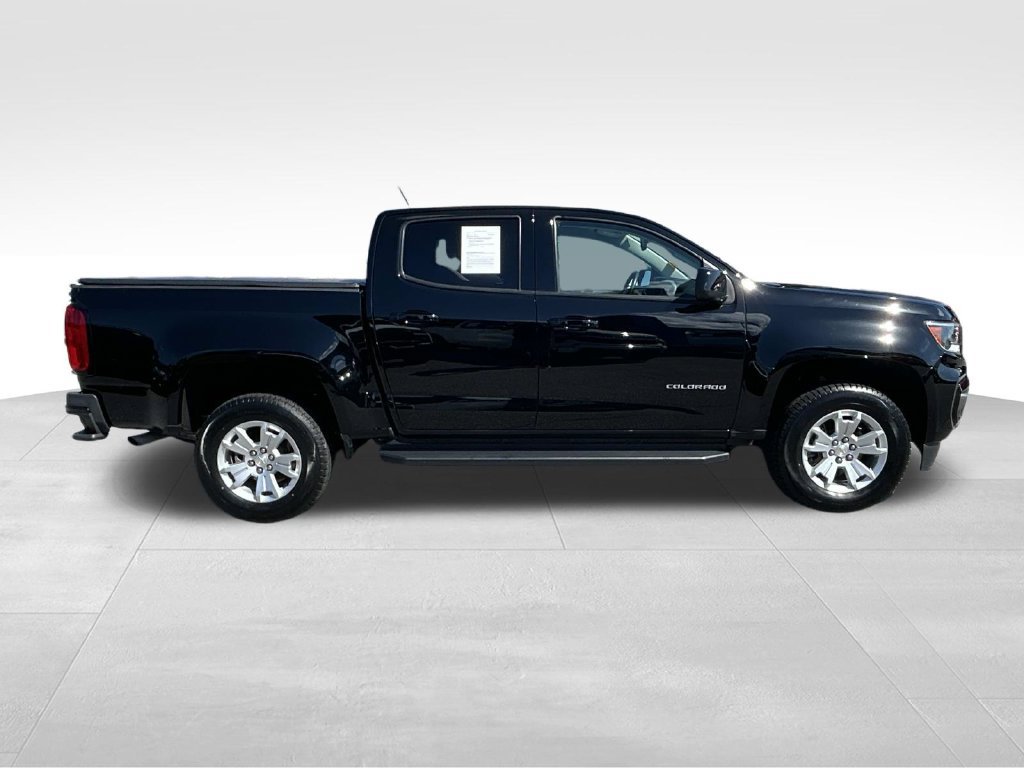 Used 2022 Chevrolet Colorado LT RWD image 2