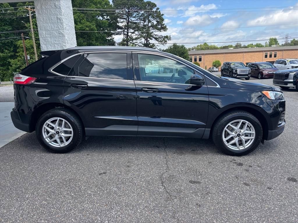 Used 2024 Ford Edge SEL AWD/4WD image 19