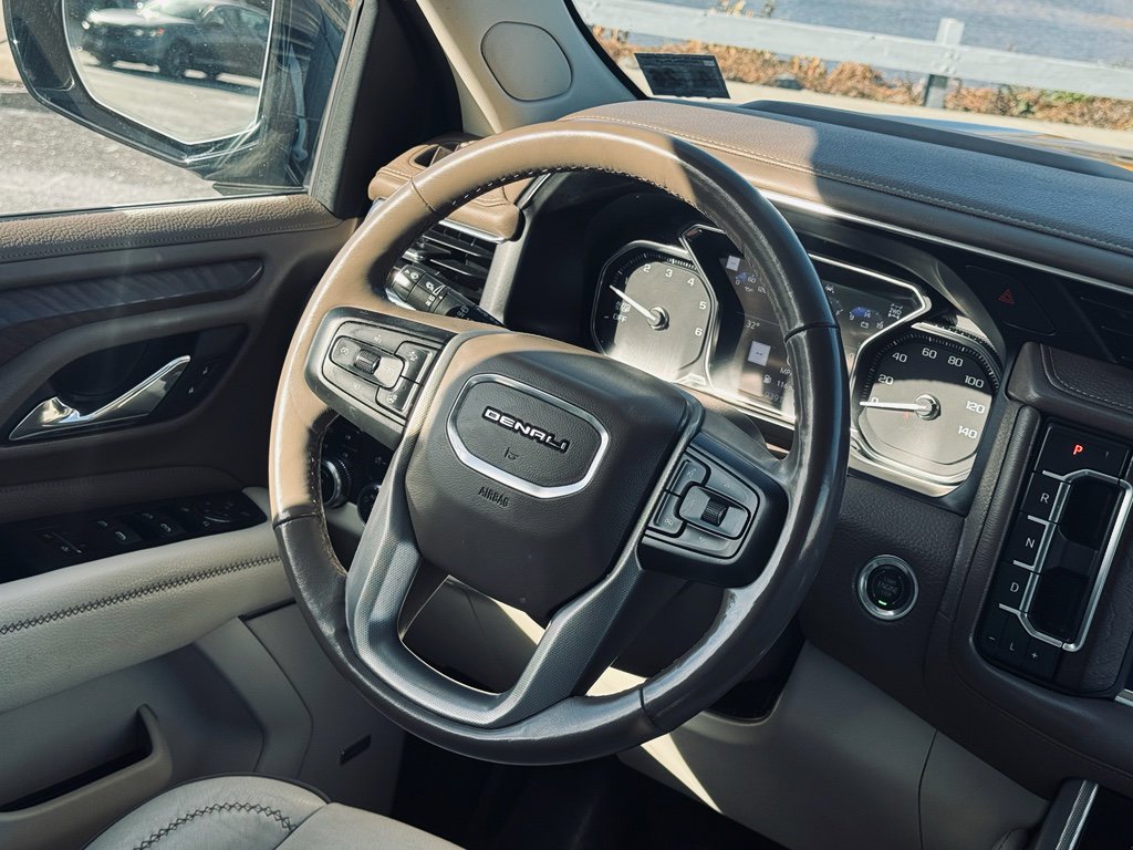 Used 2021 GMC Yukon Denali image 11