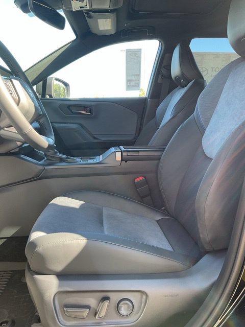 New 2026 Toyota RAV4 XSE AWD/4WD image 14