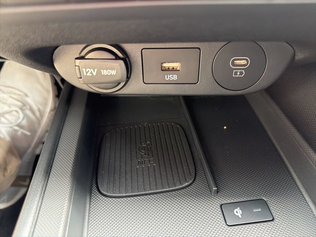 Used 2025 Hyundai Elantra N FWD image 35