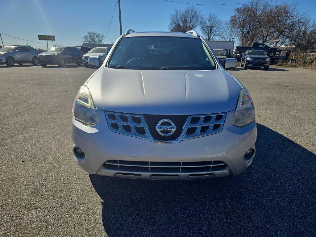 Used 2012 Nissan Rogue SL image 2