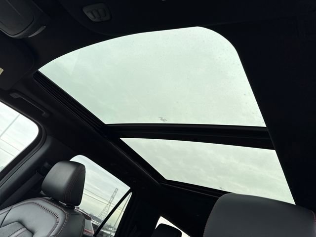 Used 2022 Ford Expedition Max Limited image 29