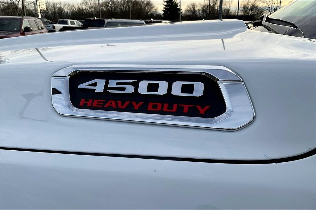 New 2026 RAM 4500 Tradesman w/ Chrome Appearance Group AWD/4WD image 9