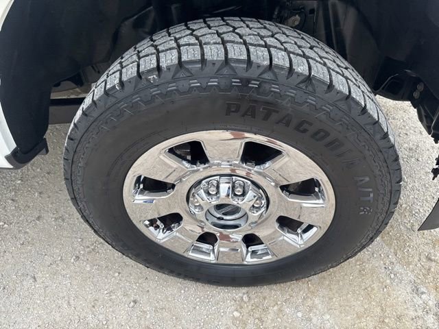 Used 2023 Ford F350 Lariat w/ Chrome Package image 35