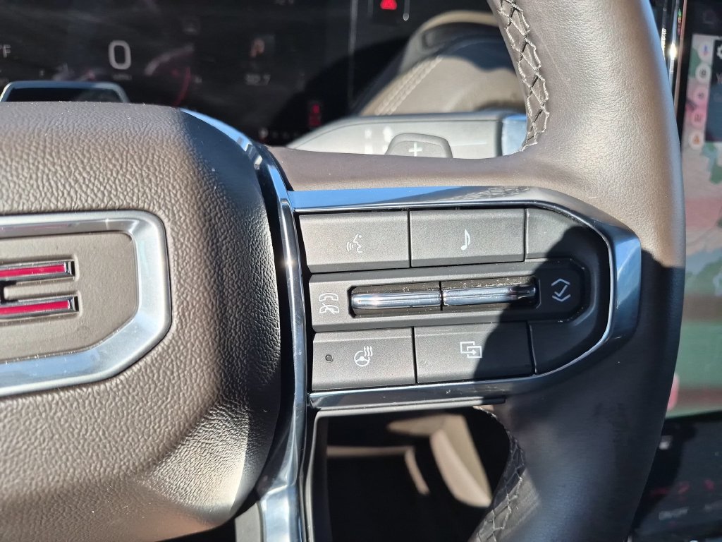 Used 2026 GMC Yukon XL Elevation w/ Elevation Premium Package RWD image 16