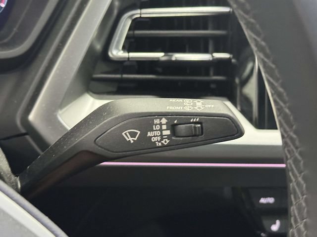 Used 2024 Audi Q4 e-tron Prestige AWD/4WD image 35