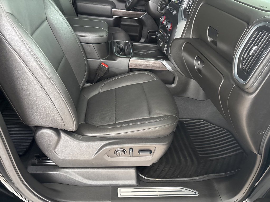 Used 2023 Chevrolet Silverado 2500 LTZ w/ LTZ Plus Package image 39