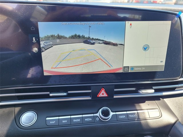 New 2025 Hyundai Elantra Limited image 9