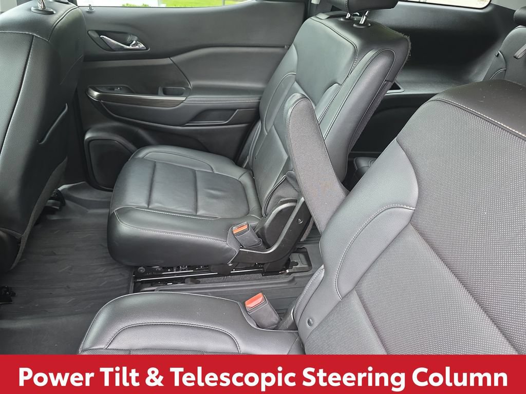 Used 2023 GMC Acadia SLT w/ Preferred Package FWD image 18