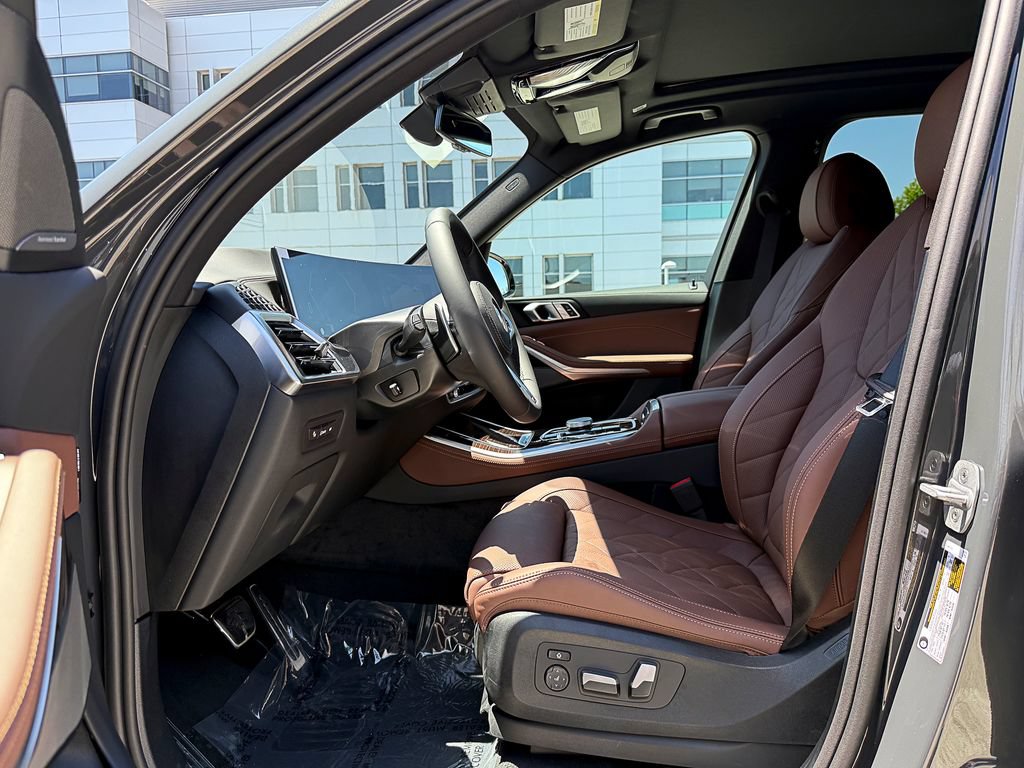 New 2026 BMW X5 sDrive40i w/ M Sport Package RWD image 9