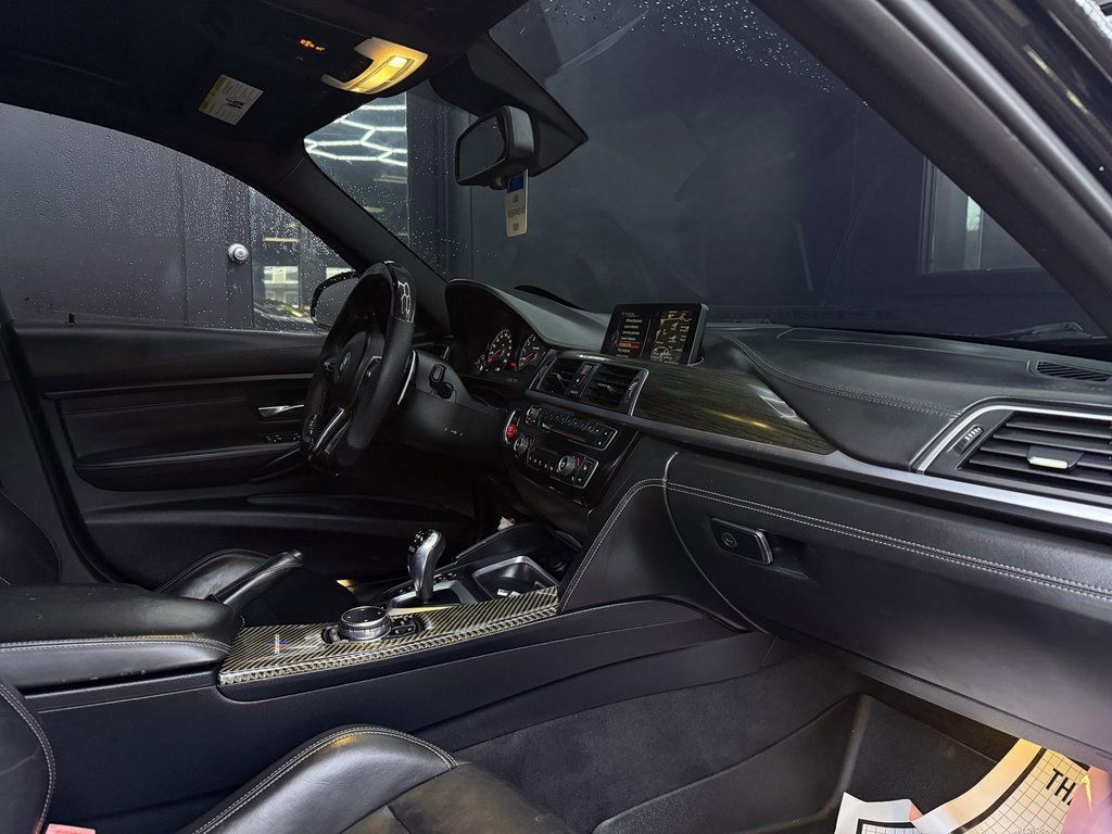 Used 2016 BMW M3 image 26