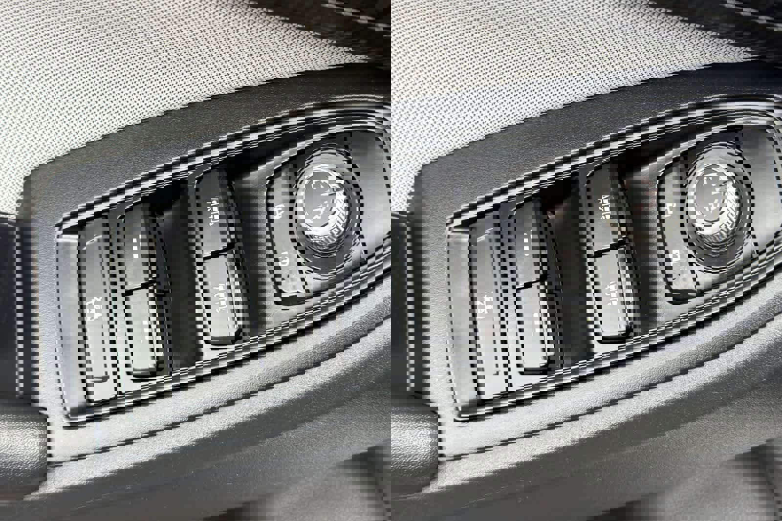 Used 2023 Subaru Crosstrek 2.0i Premium image 15