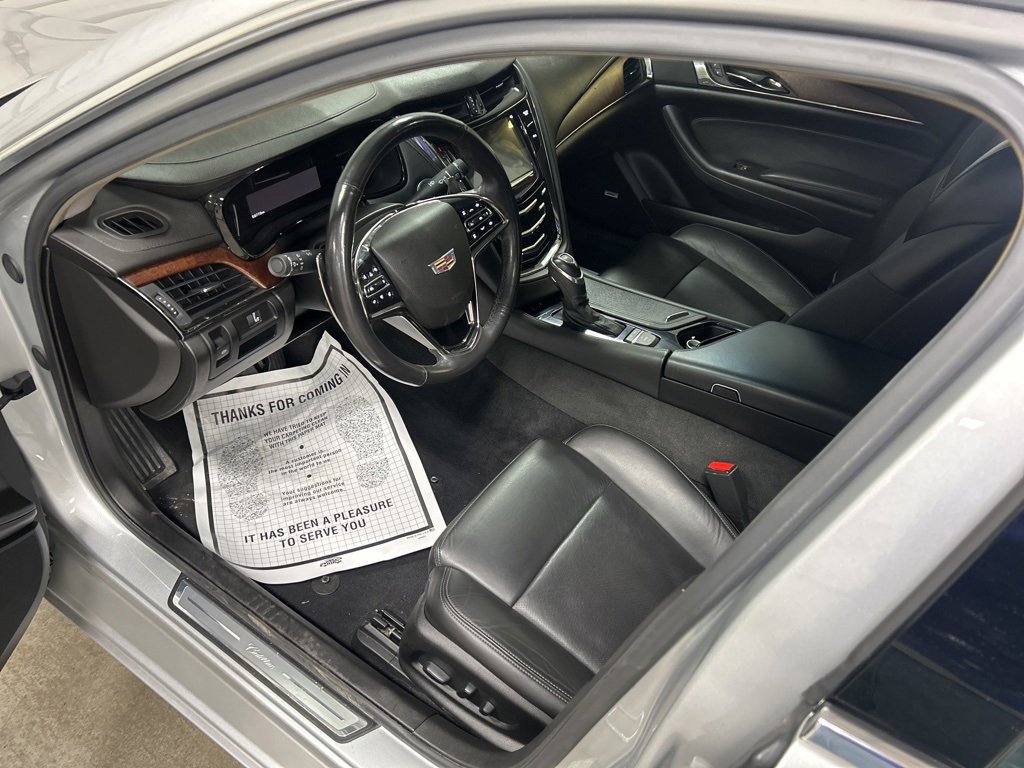 Used 2019 Cadillac CTS Luxury image 2
