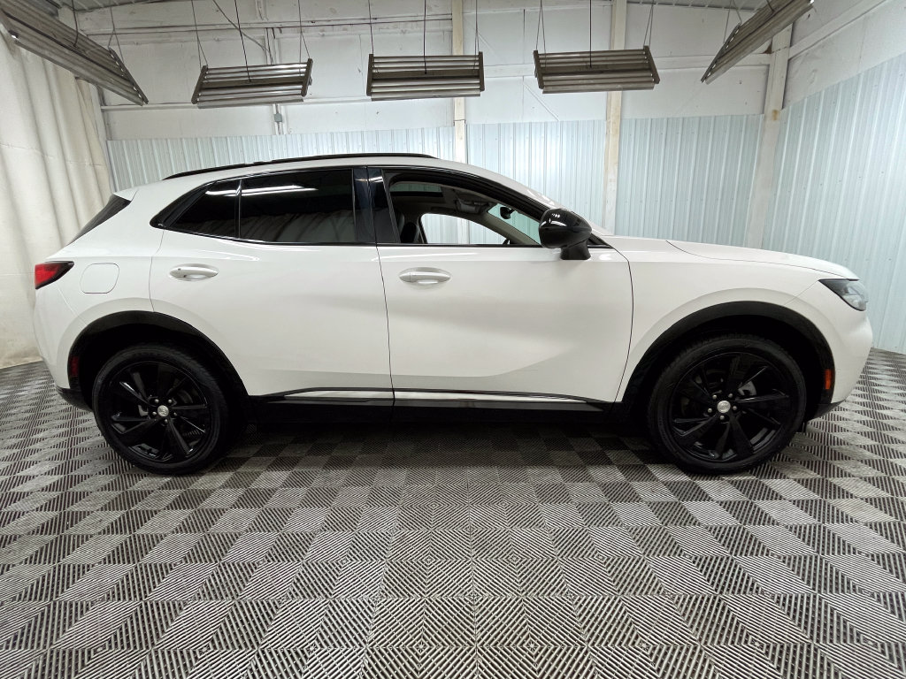 Certified 2021 Buick Envision Essence w/ Technology Package I AWD/4WD image 22
